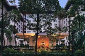 Anantara Siam Bangkok Hotel